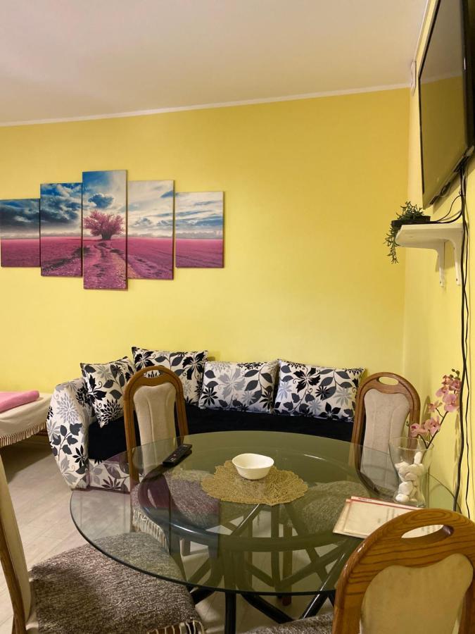 Maslina Rooms Semêndria Exterior foto